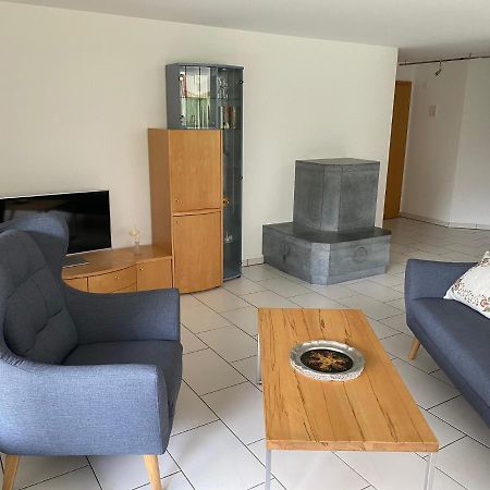 Ferienwohnung Fuer 5 Personen In Cumpadials, Inmitten Der Surselva Sumvitg Bagian luar foto