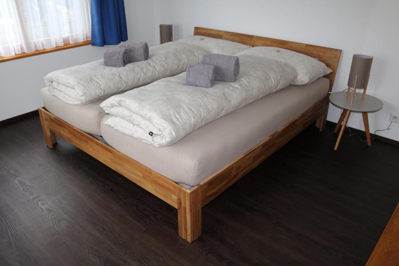 Ferienwohnung Fuer 5 Personen In Cumpadials, Inmitten Der Surselva Sumvitg Bagian luar foto